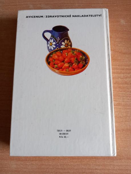 Kniha vaříme na víkendu - libuše váchová, 