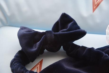 Sametové šatičky s čelenkou, 98