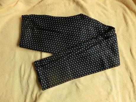 Černé termo thermo legíny zateplené bílý vzor, xl