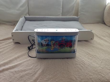 Přebalovací pult,podložka roba+dětská lampička , 