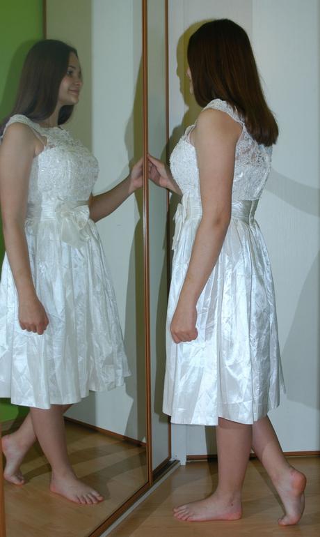 Společenské slavnostní šaty i pro dužičku, 36