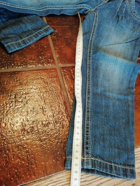 Překrásné nové rifle se zlatým páskem pro princezn, f&f,98