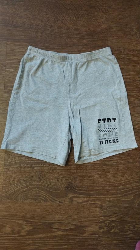 Kraťasy na basketbal/ tělocvik, decathlon,146