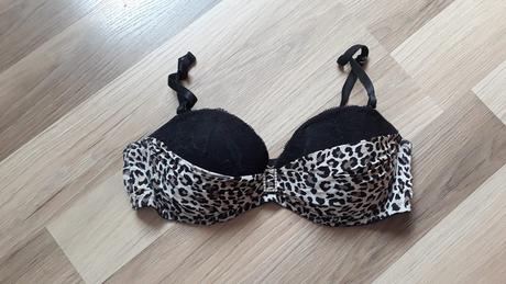 Vyztužená podprsenka, 70b