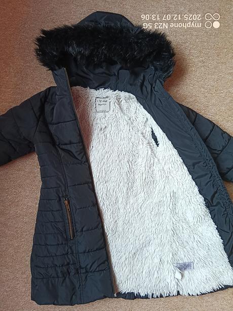 Bunda-kabát zn."next" vel."128"oblékne i 134,140, next,128