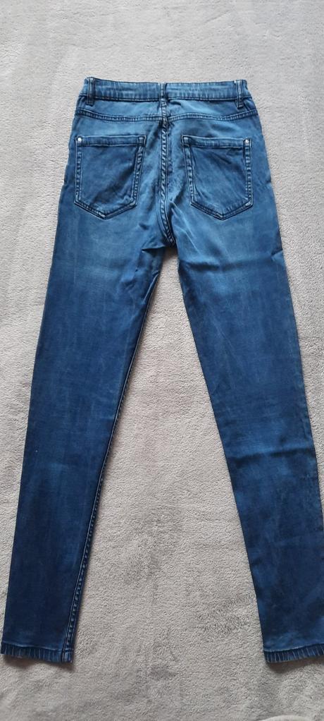 Džíny 36 - ozdobná kapsa, esmara,36