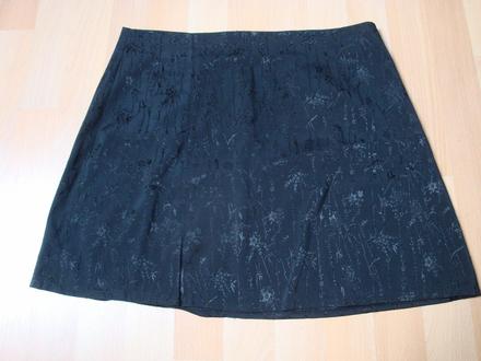 Sukně pro dámy - černá s lesklými kytičkami, l