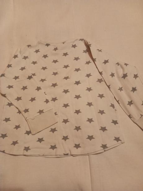 Ub1.teplejší hvězdičkové pyžamo 8-10 let,zn.y.f.k., 134