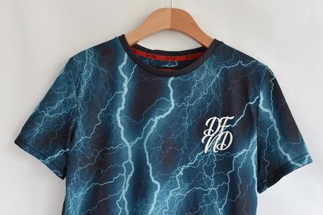 Tričko vel. 10 - 11 let, 146