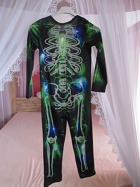 Karnevalový kostým vel. 128,