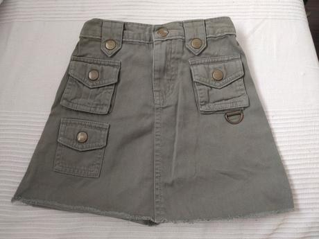 Kapsáčová sukýnka, marks & spencer,104