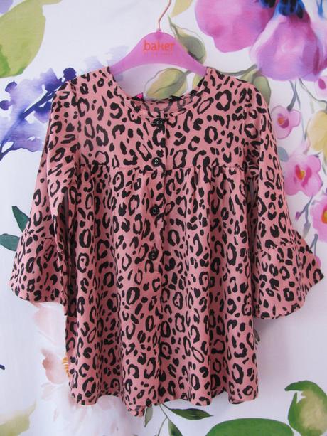 Krásný letní overal-vzhledem šatiček, 92