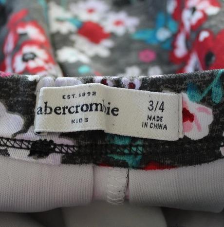 Sukně vel. 3 - 4 roky, 104