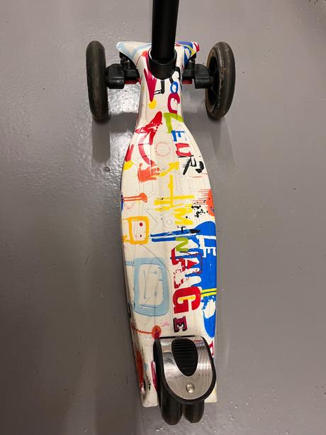 Dětská koloběžka dalibeli se svítícími kolečky, 