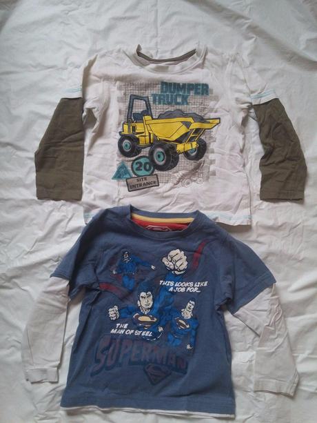 Trička s bagrem a supermanem, marks & spencer,110