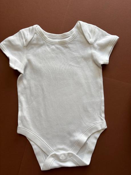 Body bíle - v.6/9 mes., marks & spencer,74