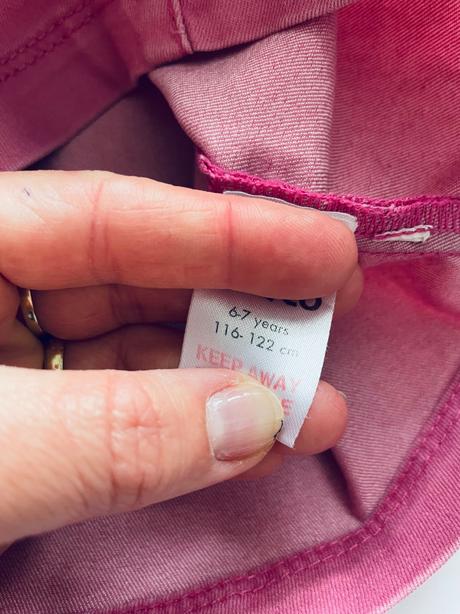 Sukně - v.6/7 let, 122