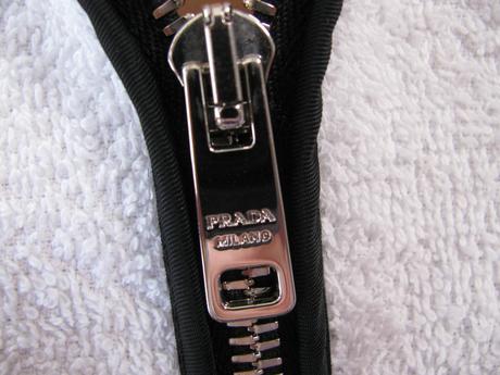 Froté bunda s kapucí,smaltované kovové logo prada, prada,40