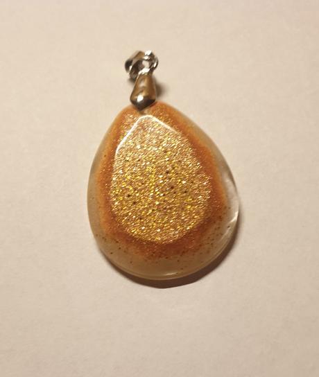 Přívěsek kapka střední, 