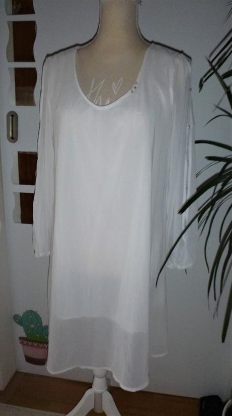 Krásné,bílé šaty se stříbrnými doplńky-vel.m-l, m