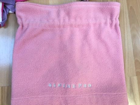 Šála_šály a nákrčník peppa pig,doktorka plyšáková, george,104