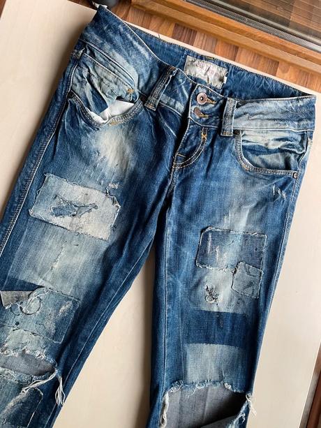 Děrované džíny, vel 38/m cca s/m, vintage bsk deni, 38