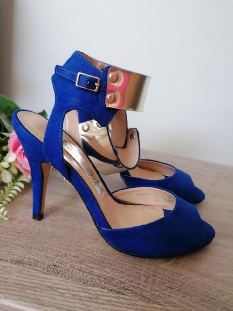 Sandálky s přezkou, f&f,36