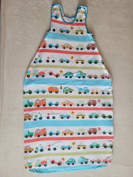 2x spací pytel (50 kč/ks), 