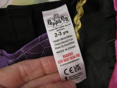 Karneval- šaty magický a strašidelný peppa pig,