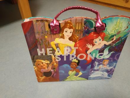 Kabelka pro nejmenší, 