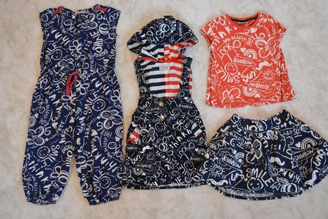 Černobílý "počmáraný" komplet smile 2-3 roky, 86–98