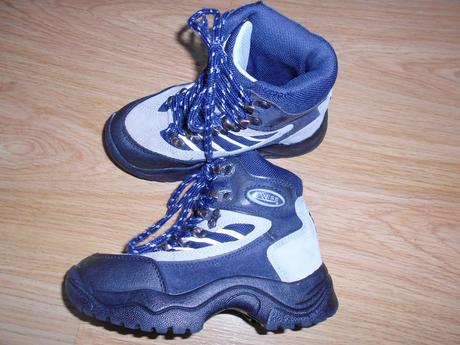 Boty vel.30 zn.exxess, 30