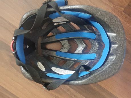 Dětská helma lotto,