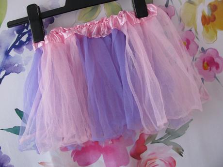 Hezká dívčí barevná tylová sukně, 110