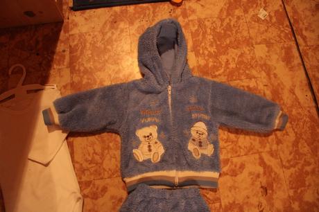 Klučičí komplet (body a tepláková souprava), 68