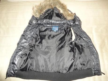 Luxusní, jako nová vesta reserved, vel. 4-5 let, reserved,110