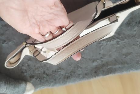 Kabelka gucci soho,