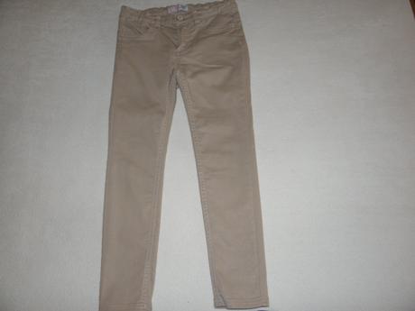 Béžové třpytivé slim kalhoty zn. reserved vel.122, reserved,122