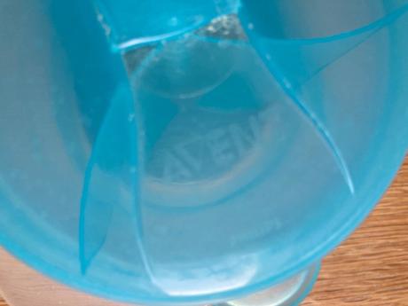 Dávkovač na sušené mléko, avent