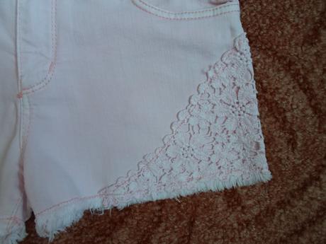 Růžové kraťasy kraťásky šortky s krajkou, zara,152