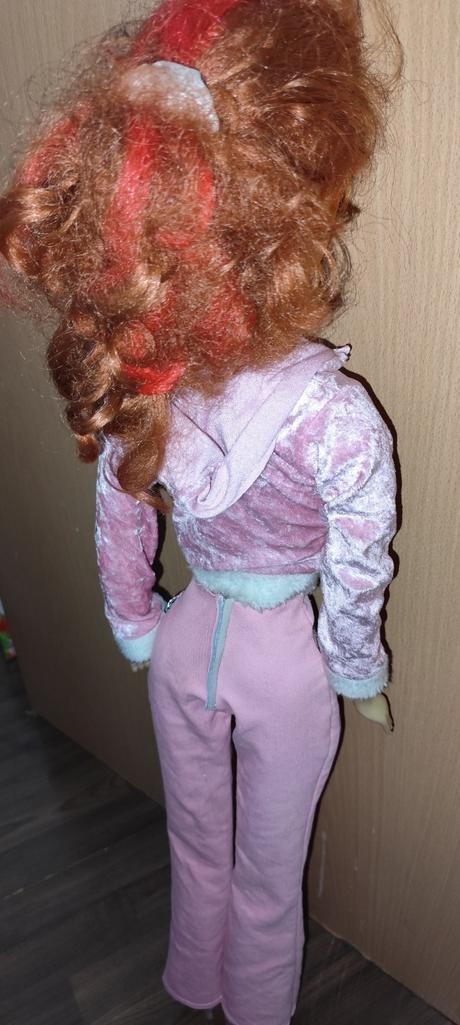Barbie 93cm., 