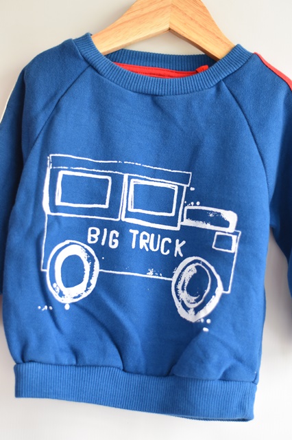 Mikina vel. 6 - 9 m, next,74