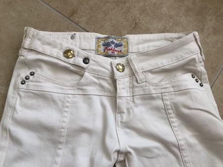 Fishbone xs krátké bílé džínové kalhoty, kraťasy, fishbone,xs
