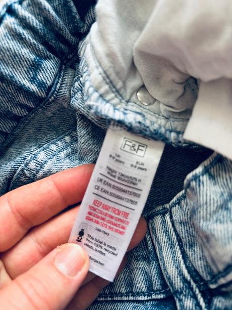 Kraťasy džínové- v.8/9 let, f&f,134