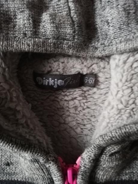 Svetr teplý dívčí vel. 116 (6let), dirkje,116