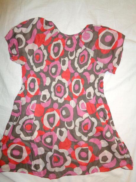 Pěkná vzdušná tunika, staccato,164