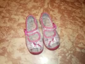 Dívčí papuče kůň, koník (vnitřní stélka 15,5 cm), befado,25