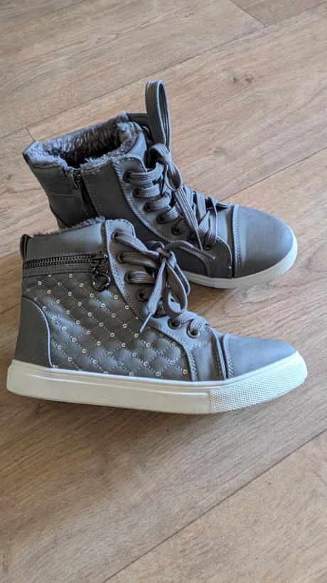 T447  zimní boty vel. 36, 36