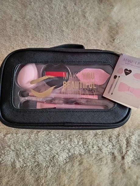 Kosmetická taštička, 