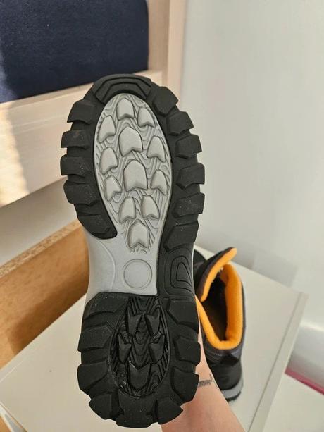 Kotníkové boty, vel. 37 (stélka 24 cm), 37